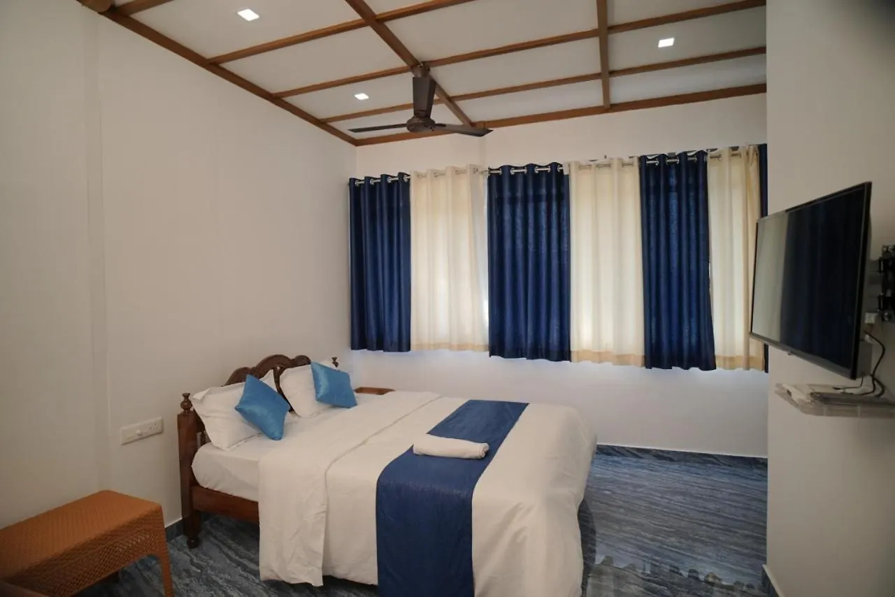 Navaneetham Homestay Anachal 0*,  India
